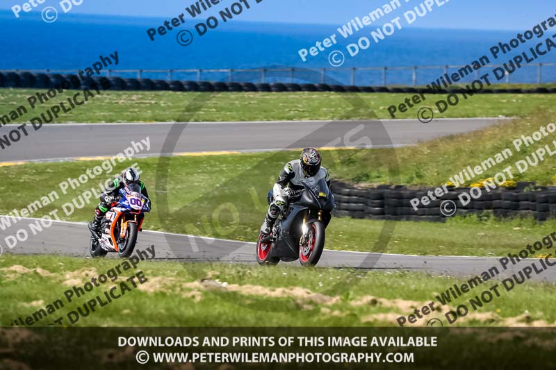 anglesey no limits trackday;anglesey photographs;anglesey trackday photographs;enduro digital images;event digital images;eventdigitalimages;no limits trackdays;peter wileman photography;racing digital images;trac mon;trackday digital images;trackday photos;ty croes